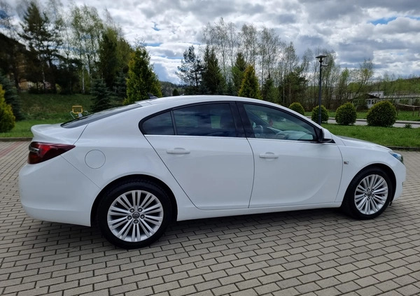 Opel Insignia cena 45900 przebieg: 154000, rok produkcji 2015 z Dobiegniew małe 497